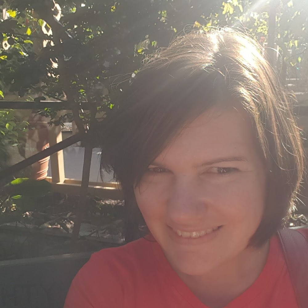 Meet your Posher, Carolyn